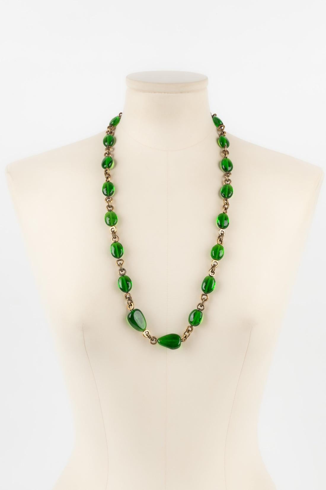 Chanel Necklace Haute Couture in Dark Golden Metal with Green Glass Pearls In Good Condition For Sale In SAINT-OUEN-SUR-SEINE, FR