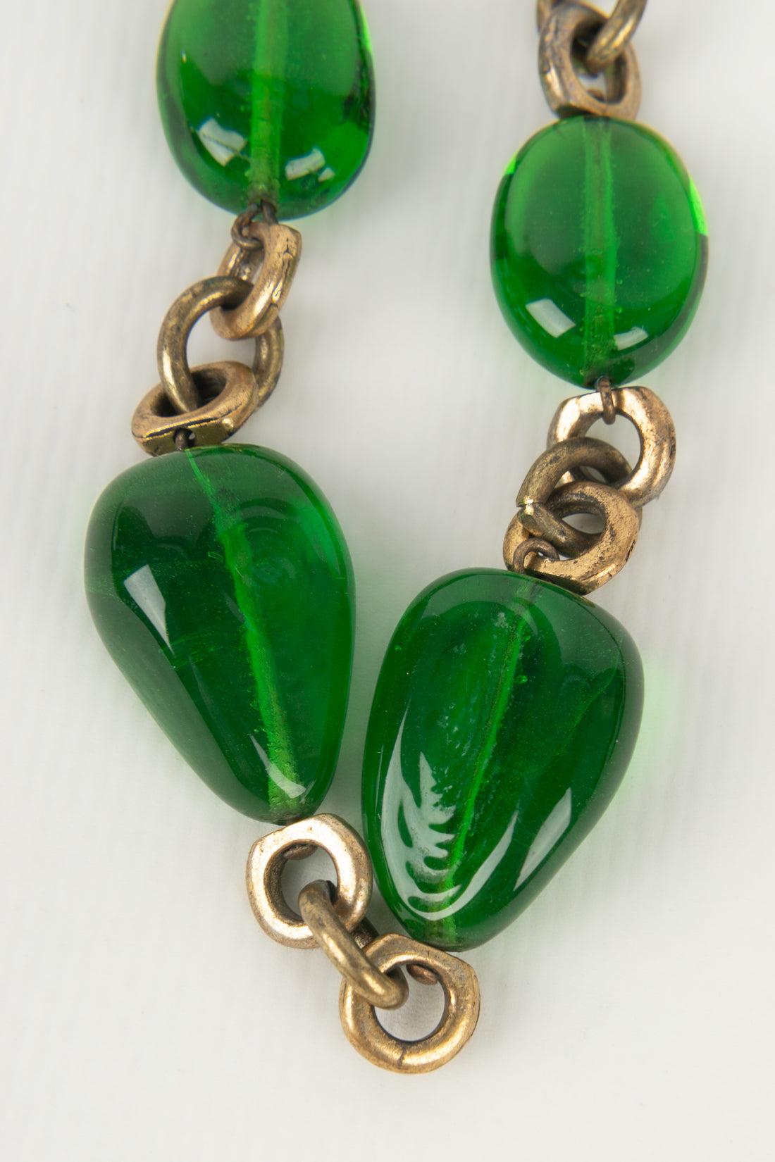 Chanel Necklace Haute Couture in Dark Golden Metal with Green Glass Pearls For Sale 2