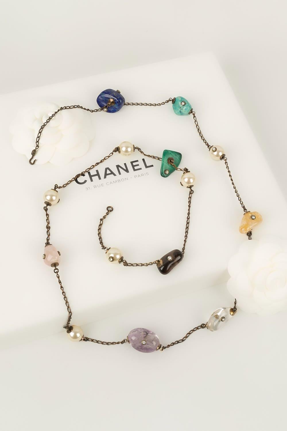 Chanel Necklace in Copper Plated Metal and Hard Stone Beads For Sale 6