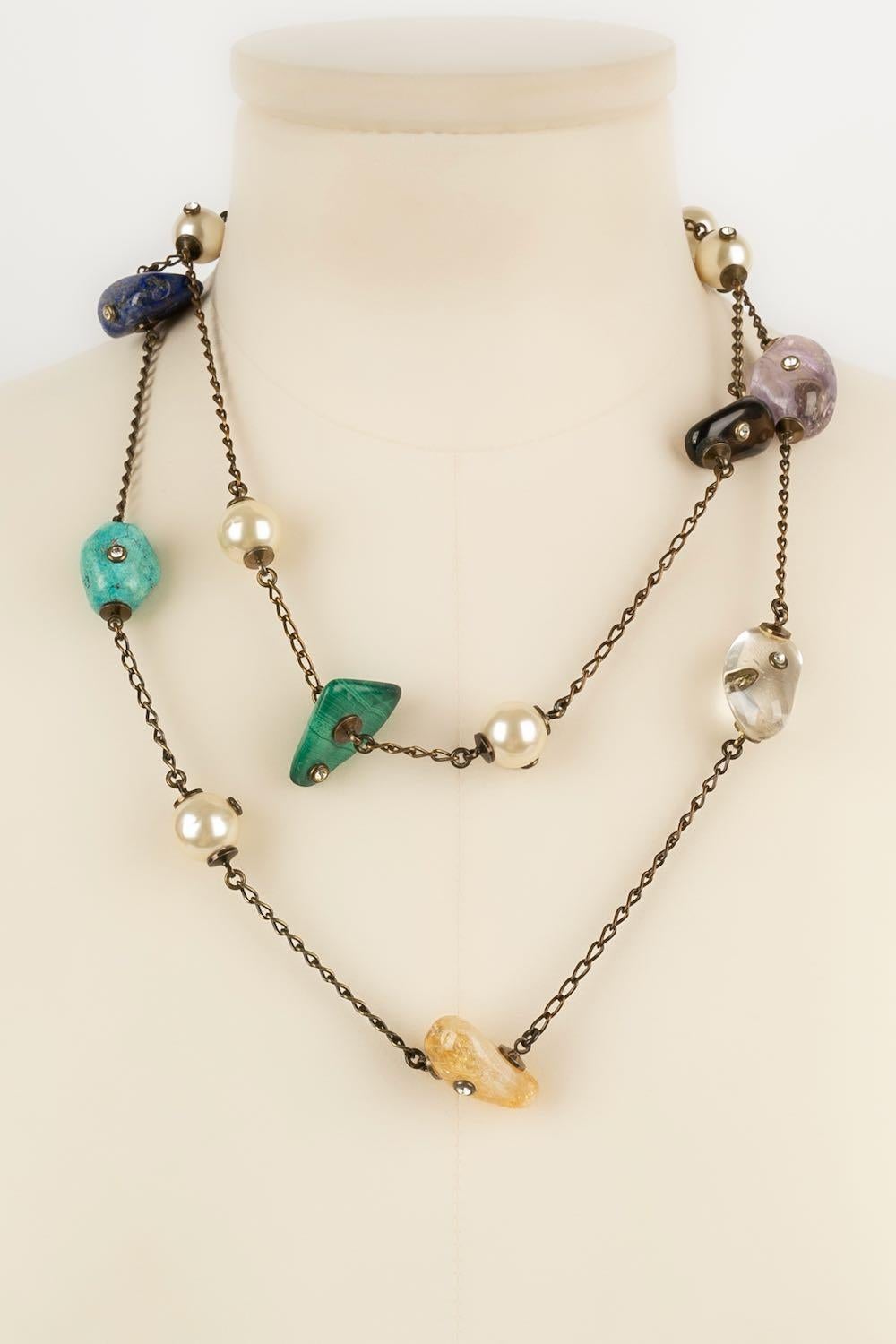 Chanel Collier de perles en métal cuivré et pierres dures Pour femmes en vente