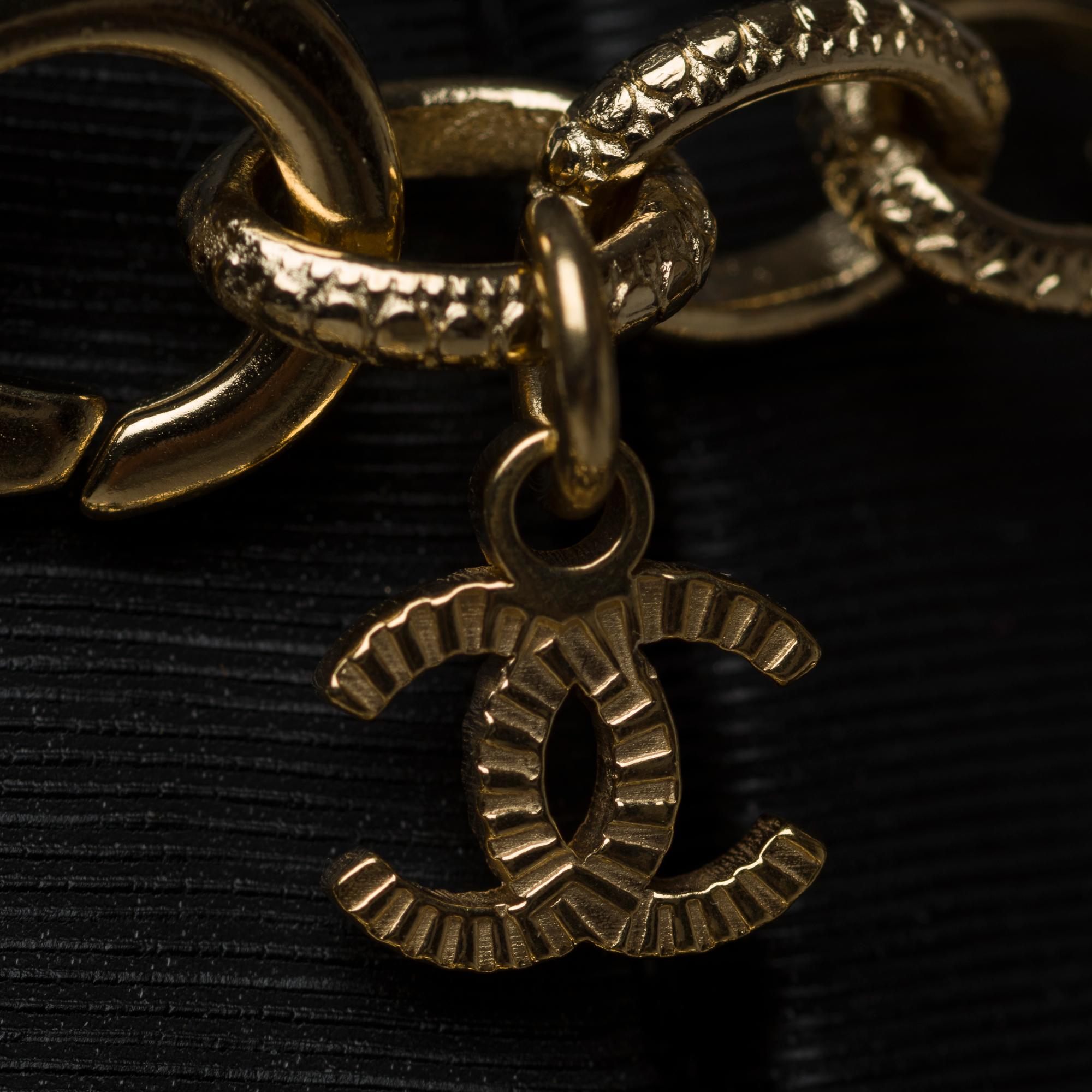 Chanel Necklace in gold metal and brown CC 1