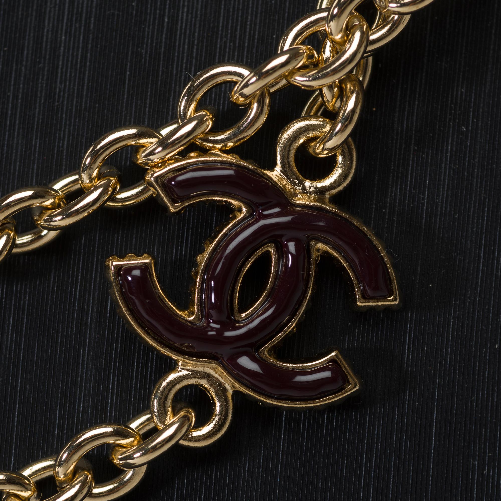 Chanel Necklace in gold metal and brown CC 2