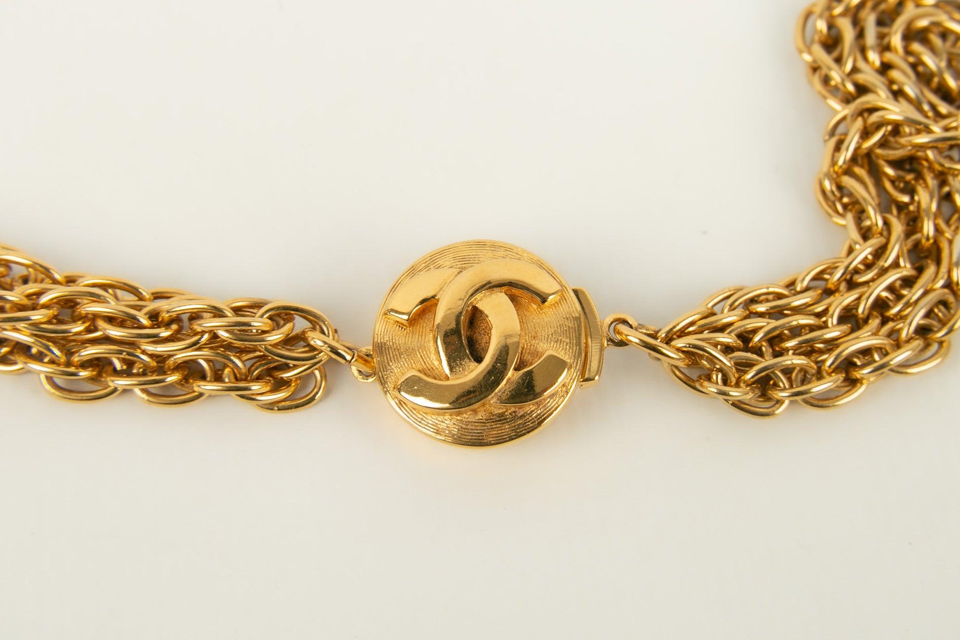 Collana Chanel in metallo placcato oro e perle di vetro colorate in vendita 5
