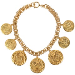 Chanel Necklace in Gold Plated Metal with Large Round Medals Chanel Necklace in Gold Plated Metal with Large Round Medals