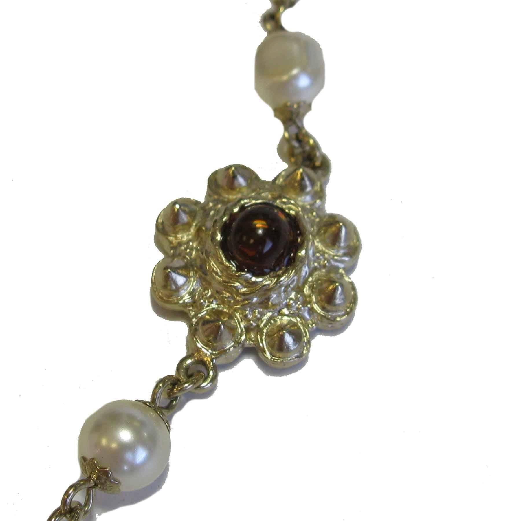 Women's Chanel Necklace in Molten Glass and Gilt Metal