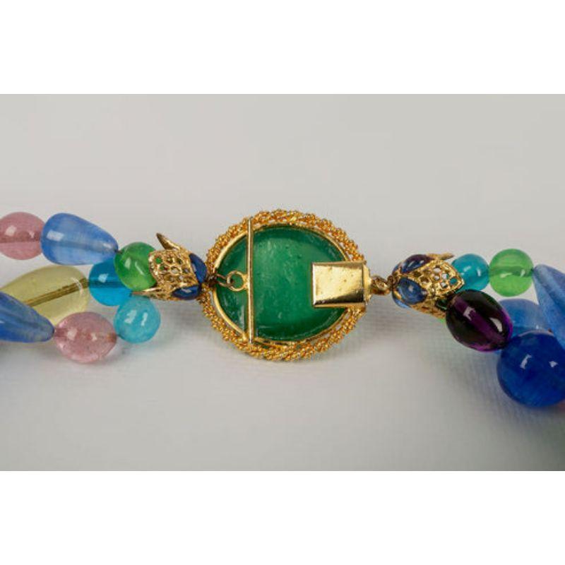 Chanel Halskette aus mehrfarbigem Glaspastell und Strasssteinen im Angebot 4