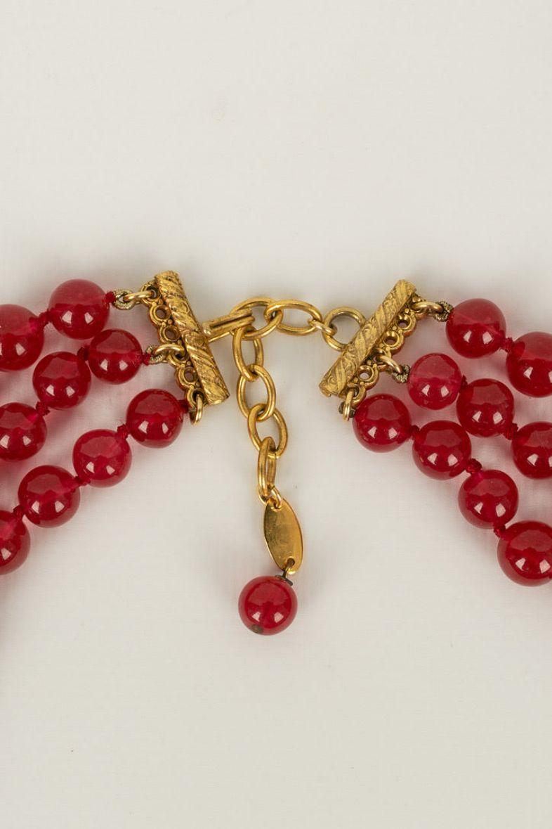 Women's Chanel Necklace in Three Rows of Red Glass Beads