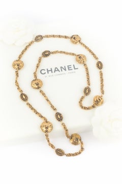 Chanel necklace 'lion head'