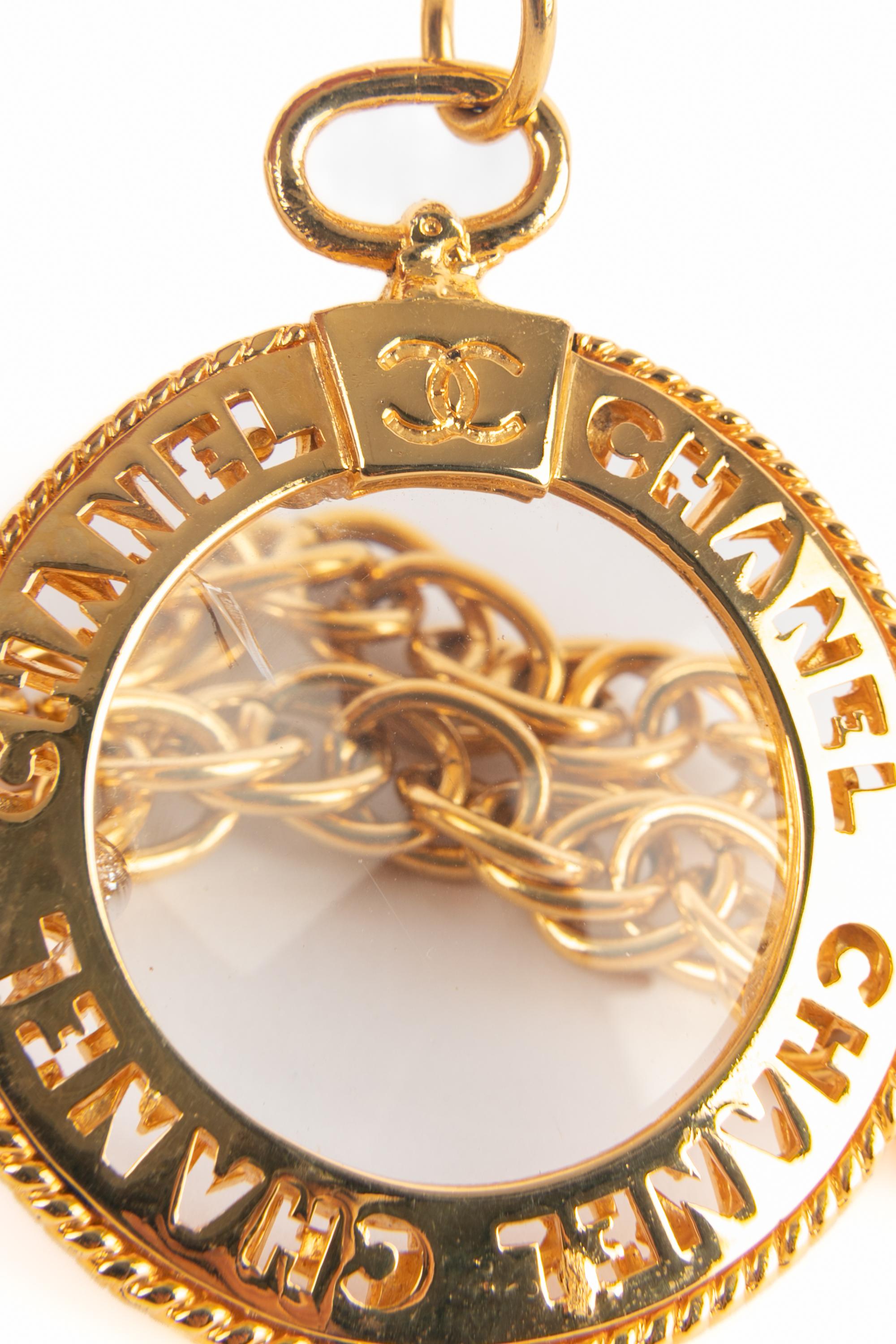 Collana Chanel con lente d'ingrandimento anni '80 in vendita 3
