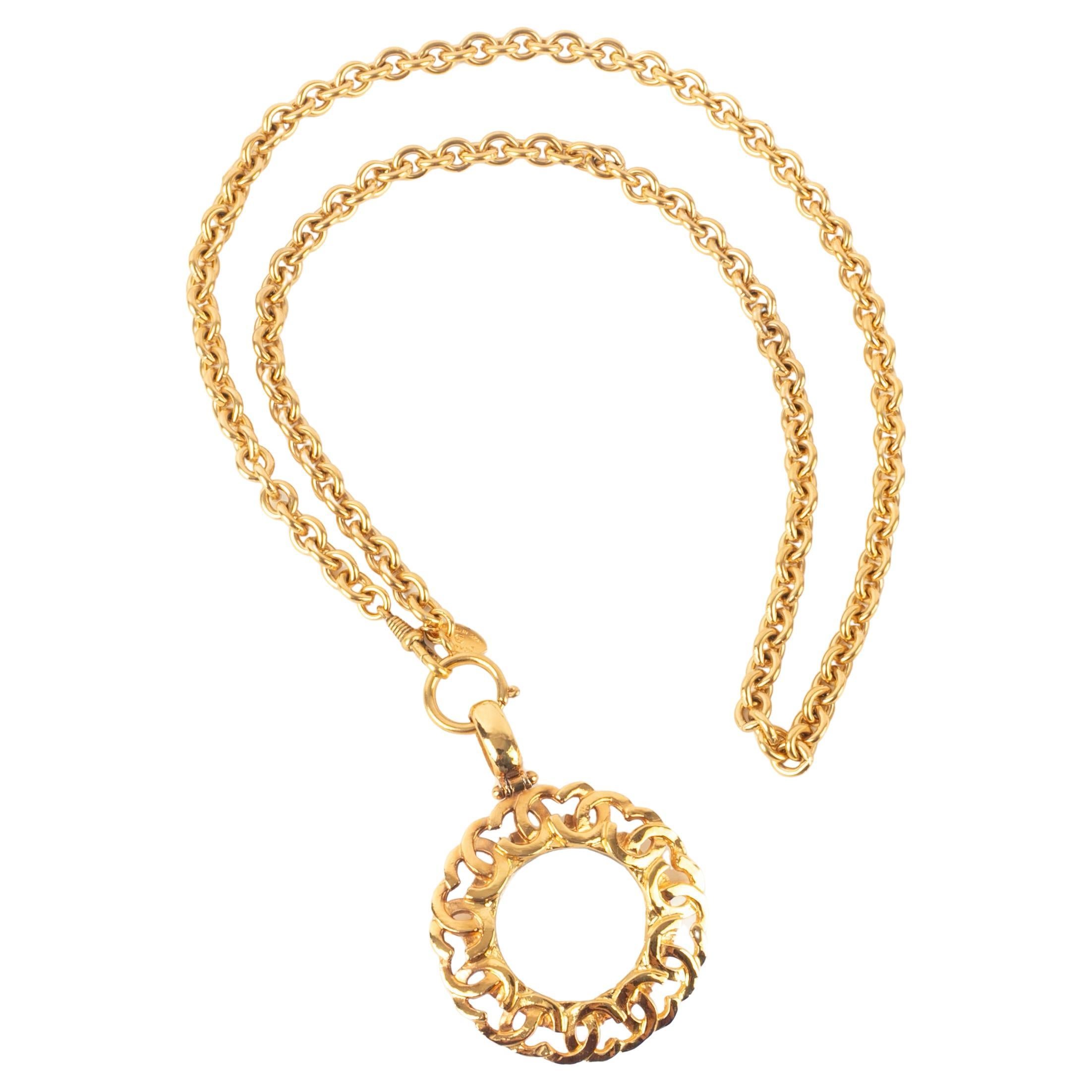 Chanel collana lente d
ingrandimento