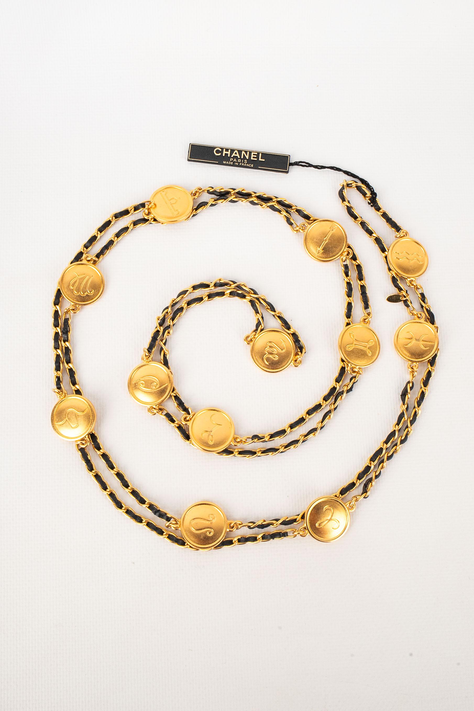 Chanel necklace / sautoir Fall 1995 In Excellent Condition In SAINT-OUEN-SUR-SEINE, FR
