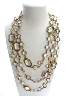 CHANEL Necklace/Sautoir with 12 clear Chicklets, signed 1981, gold plate