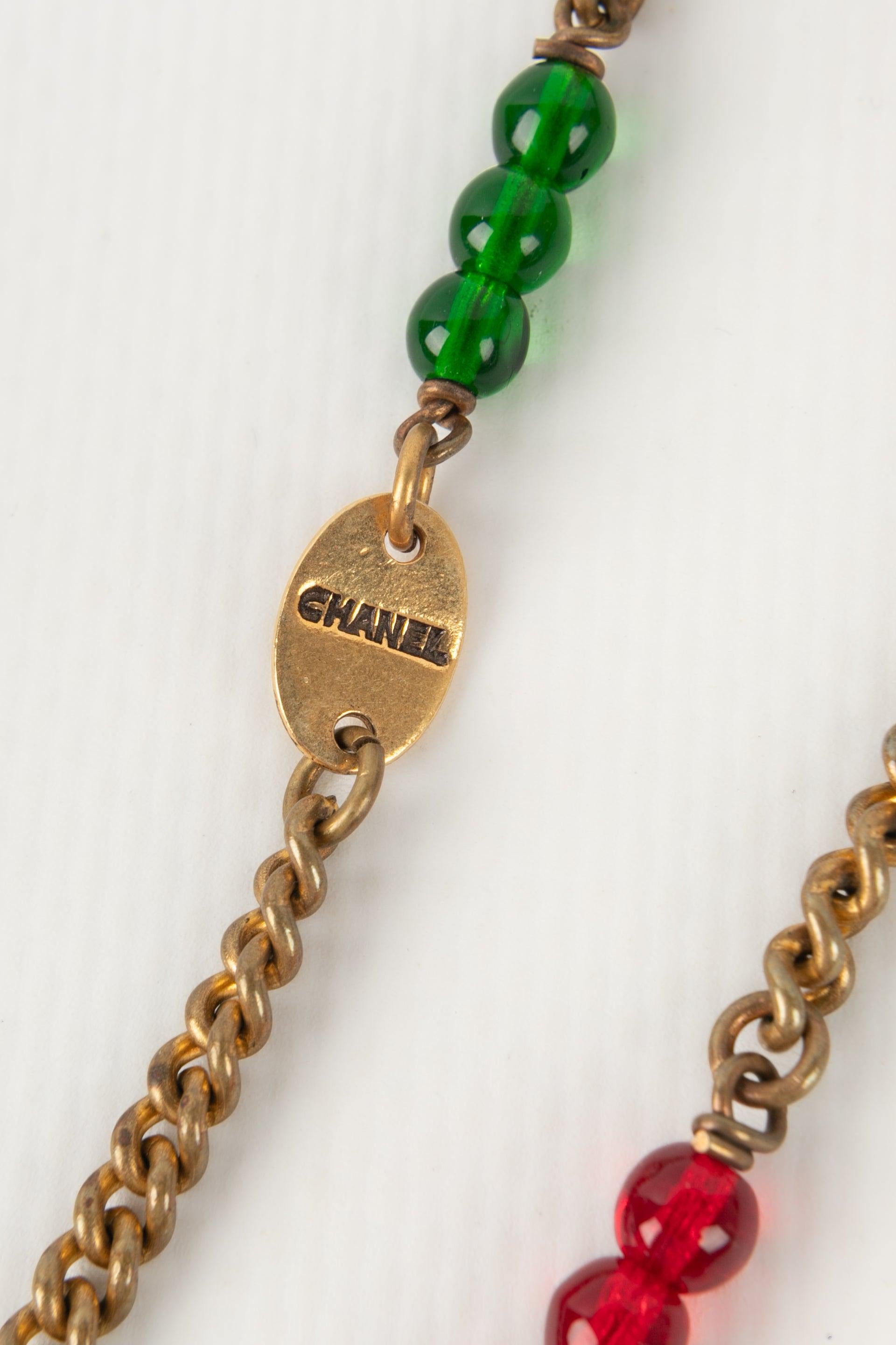 Chanel Halskette / Sautoir mit Glasperlen und Perlen im Kostüm Perlen im Angebot 6