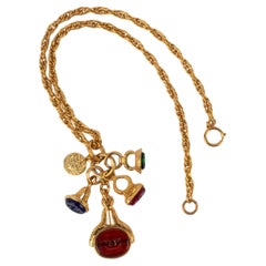 Chanel necklace 
Seals
 1993