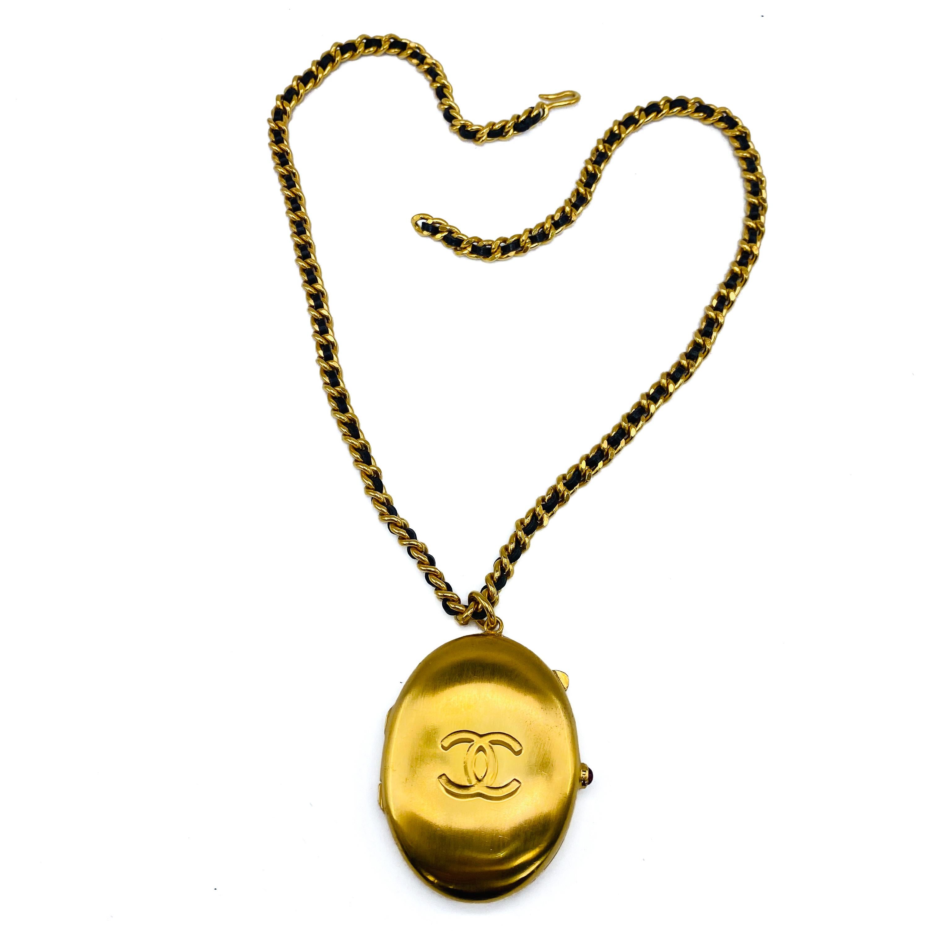 Women's CHANEL Necklace Vintage 1990s Locket