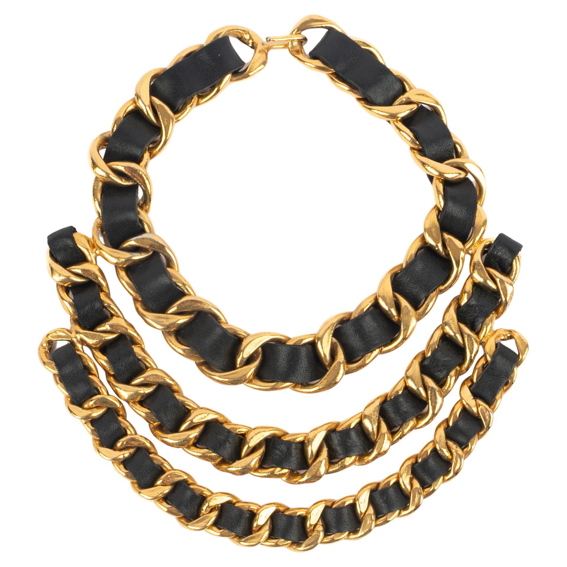 Chanel necklace Winter 1991 For Sale