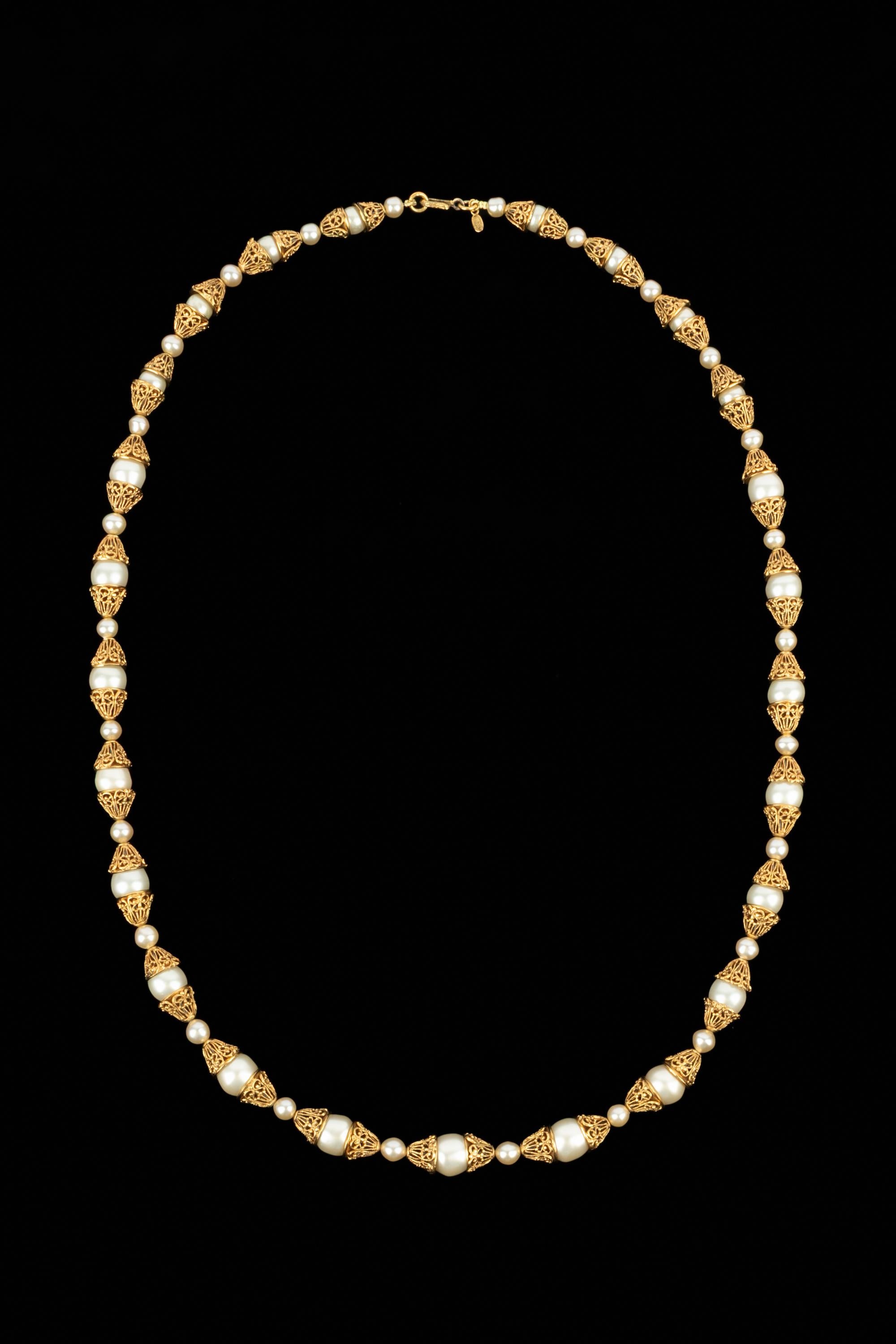 Collana Chanel inverno 1994 In condizioni ottime in vendita a SAINT-OUEN-SUR-SEINE, FR