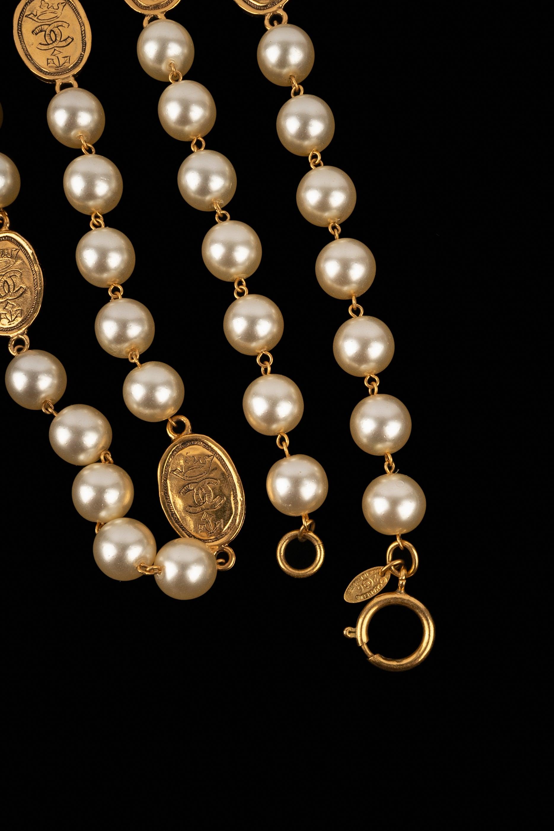 Chanel Necklace  with Costume Pearls, 1990s 2