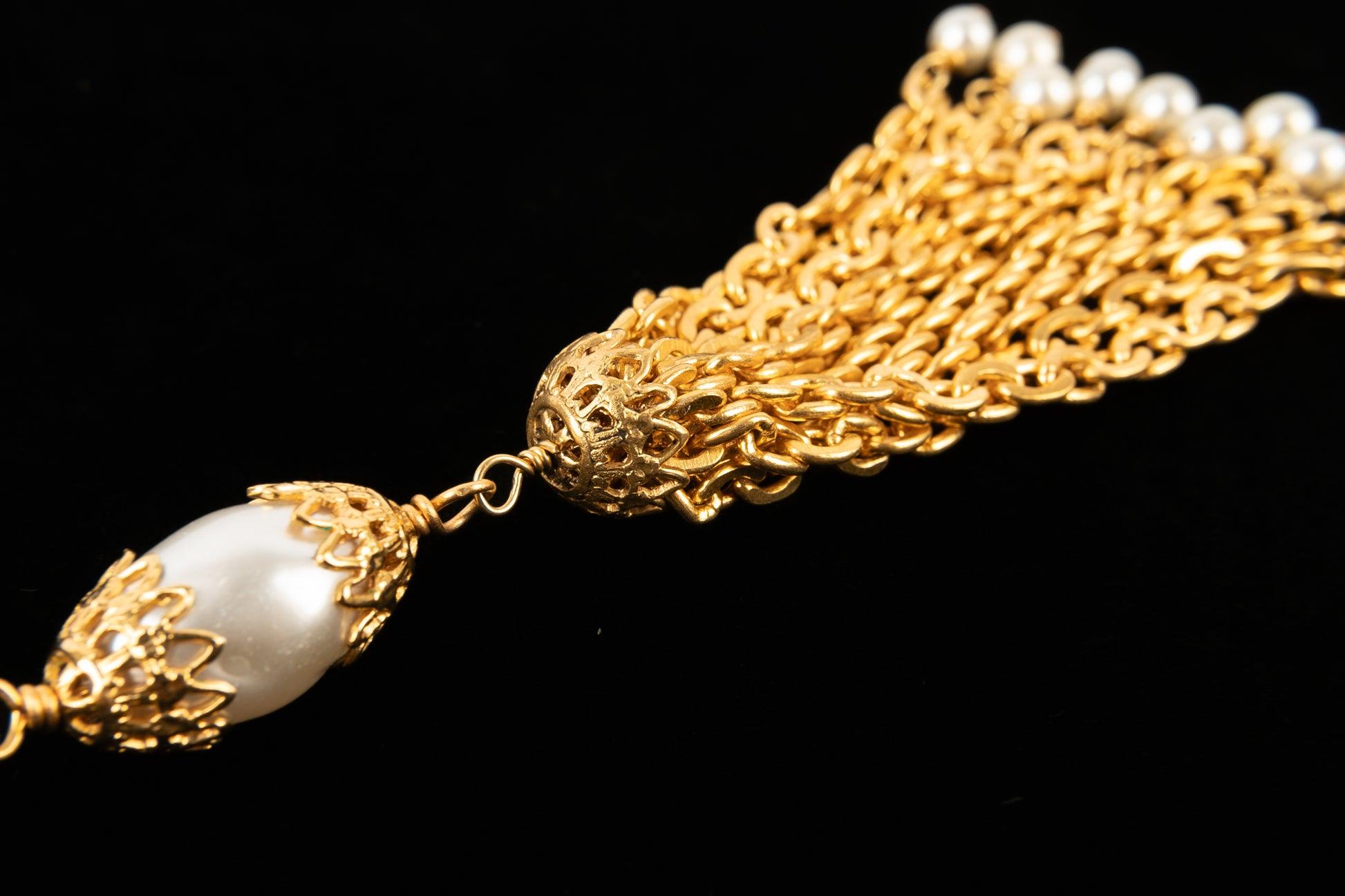 Chanel Necklace with Costume Pearls, 1997 4