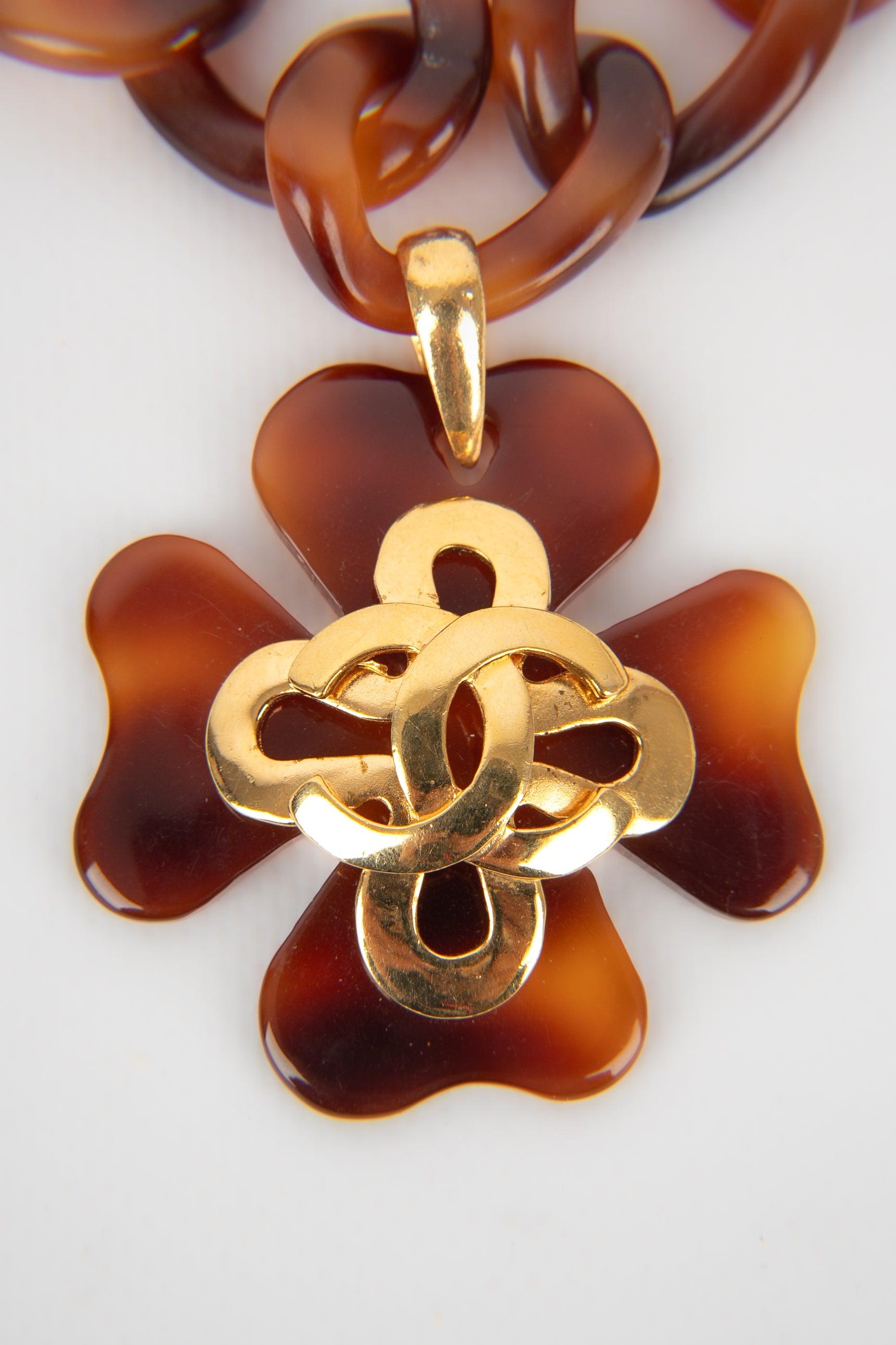 Donna Collana Chanel in bachelite con guscio di tartufo, 1995 in vendita