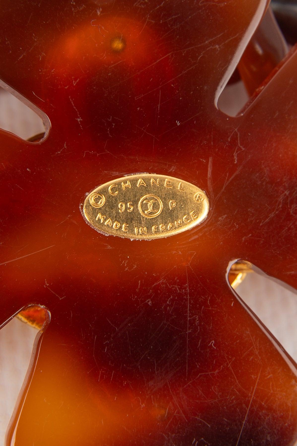 Collana Chanel in bachelite con guscio di tartufo, 1995 in vendita 2