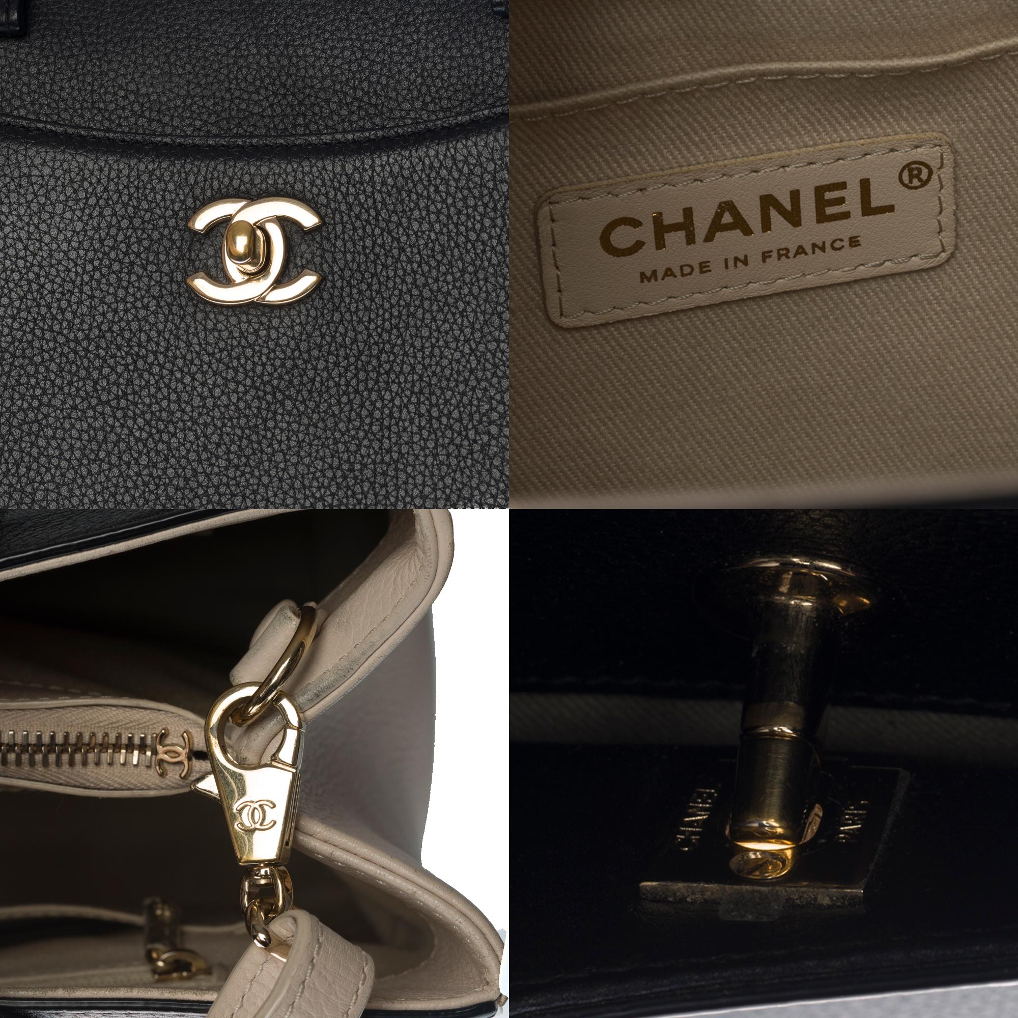 Chanel Neo Executive Tote bag strap in black and beige grained leather, GHW In Excellent Condition In Paris, IDF