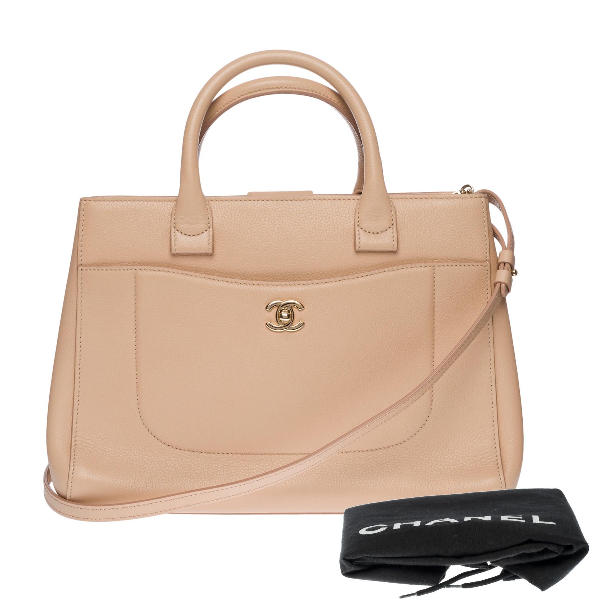 Chanel Neo Executive Tote bag with shoulder strap in Pink grained leather, GHW 4