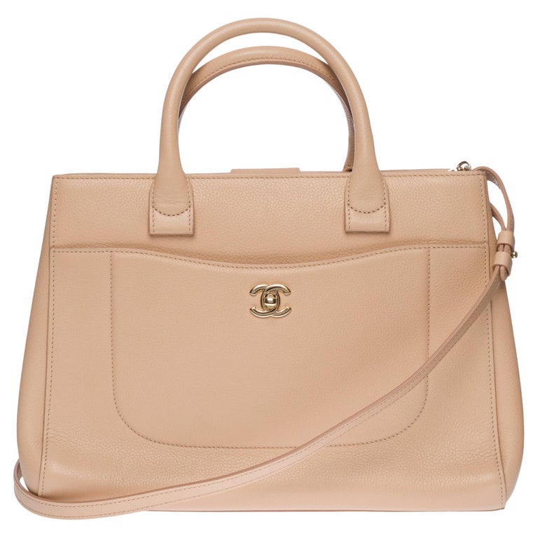 Chanel Neo Executive Tote bag with shoulder strap in Pink grained leather,  GHW