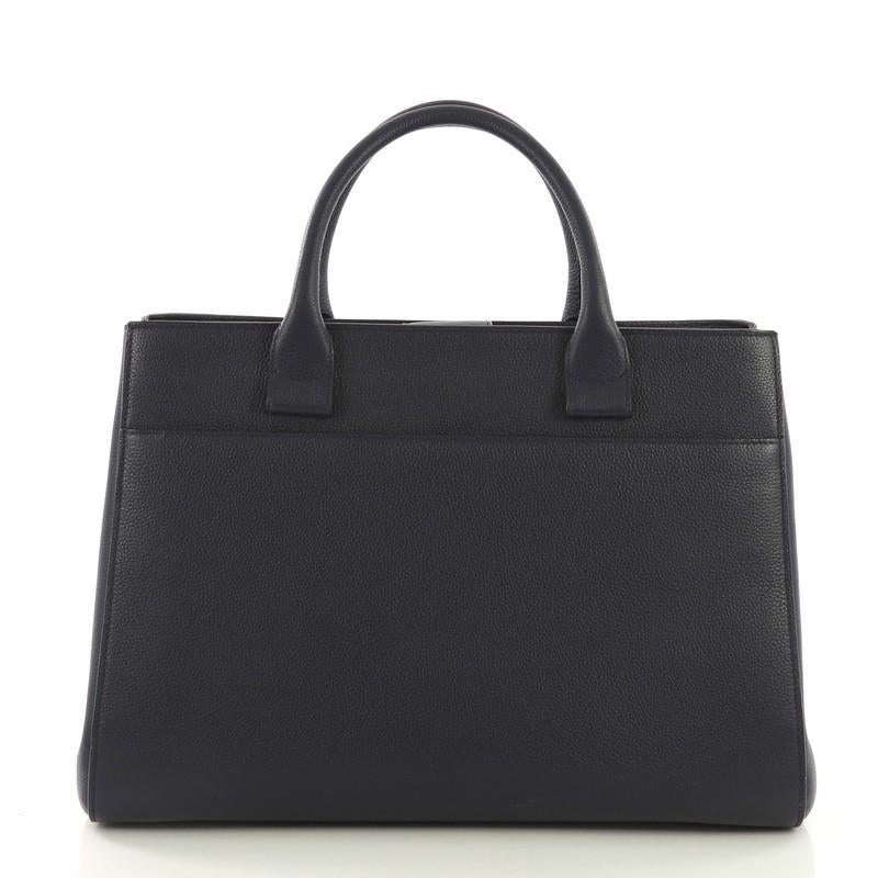Chanel Neo Executive Tote Grained Calfskin Medium In Excellent Condition In NY, NY
