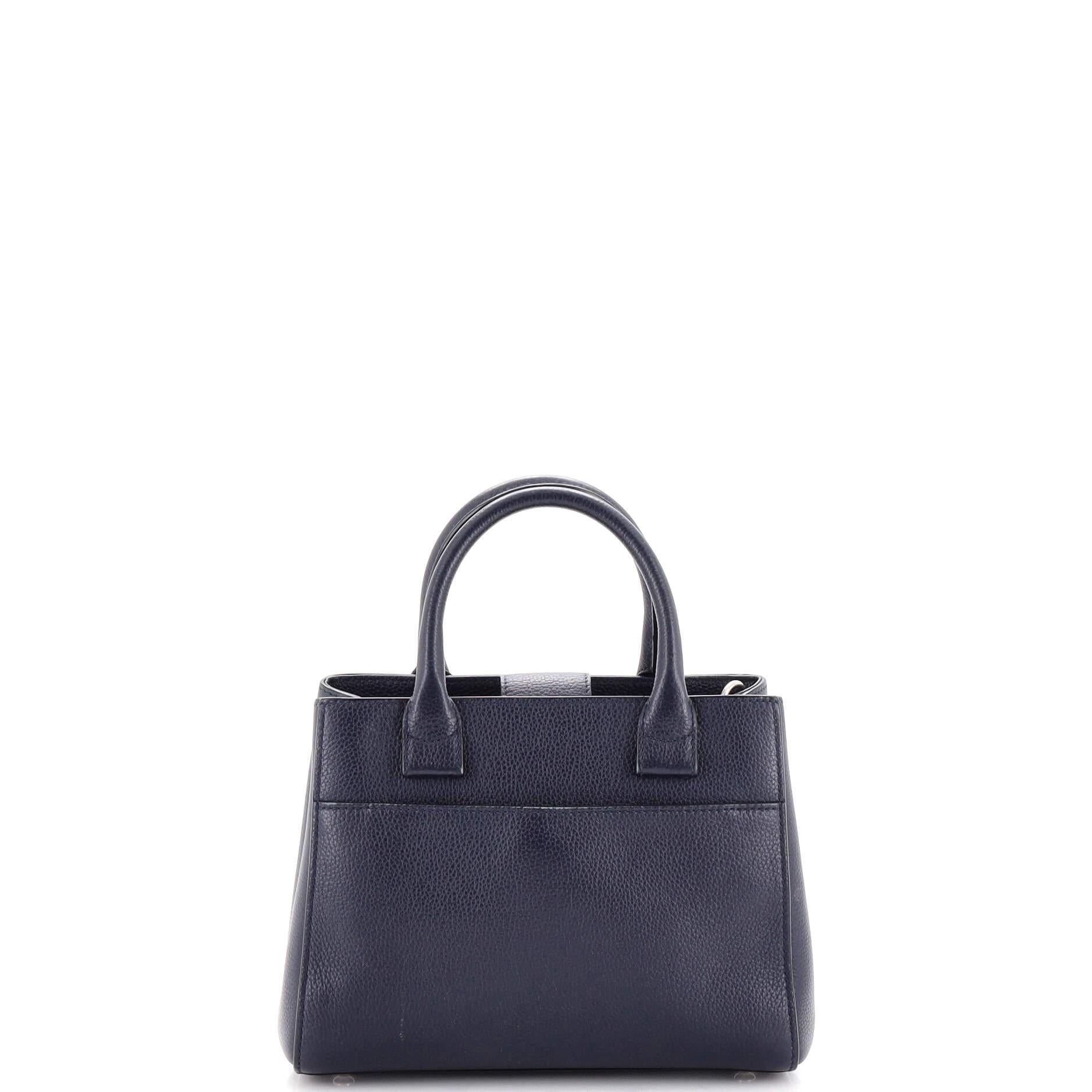 Chanel Neo Executive Tote Grained Calfskin Mini In Good Condition In NY, NY
