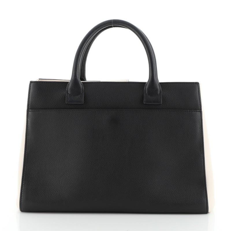 Chanel Neo Executive Tote Grained Calfskin Small In Good Condition In NY, NY