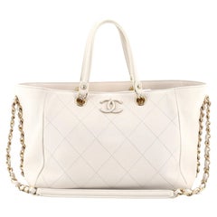 Chanel Neo Soft Shopping Tote Trapuntata in pelle di toro Small