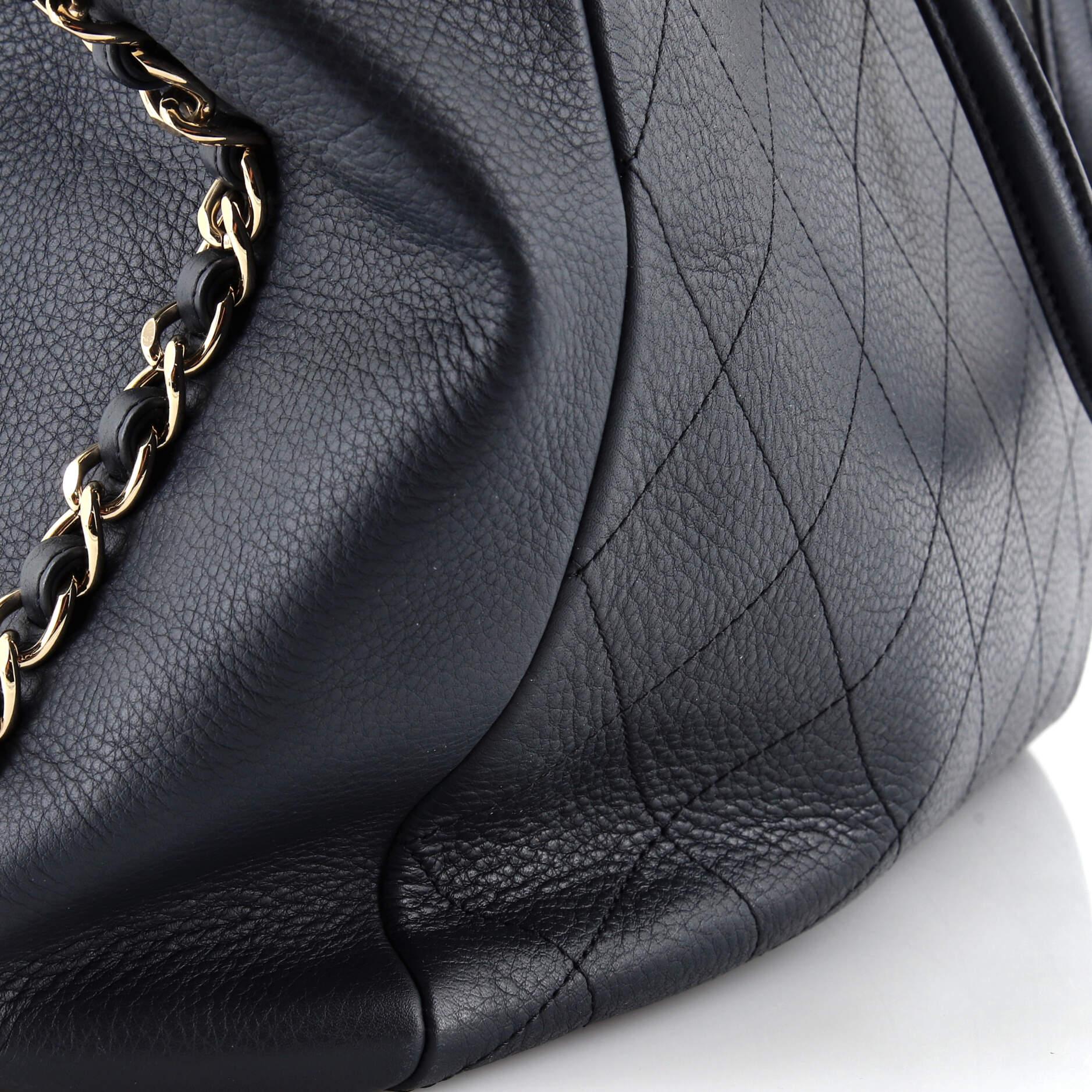 Chanel Neo Soft Shopping Tote Stitched Bullskin Large 4