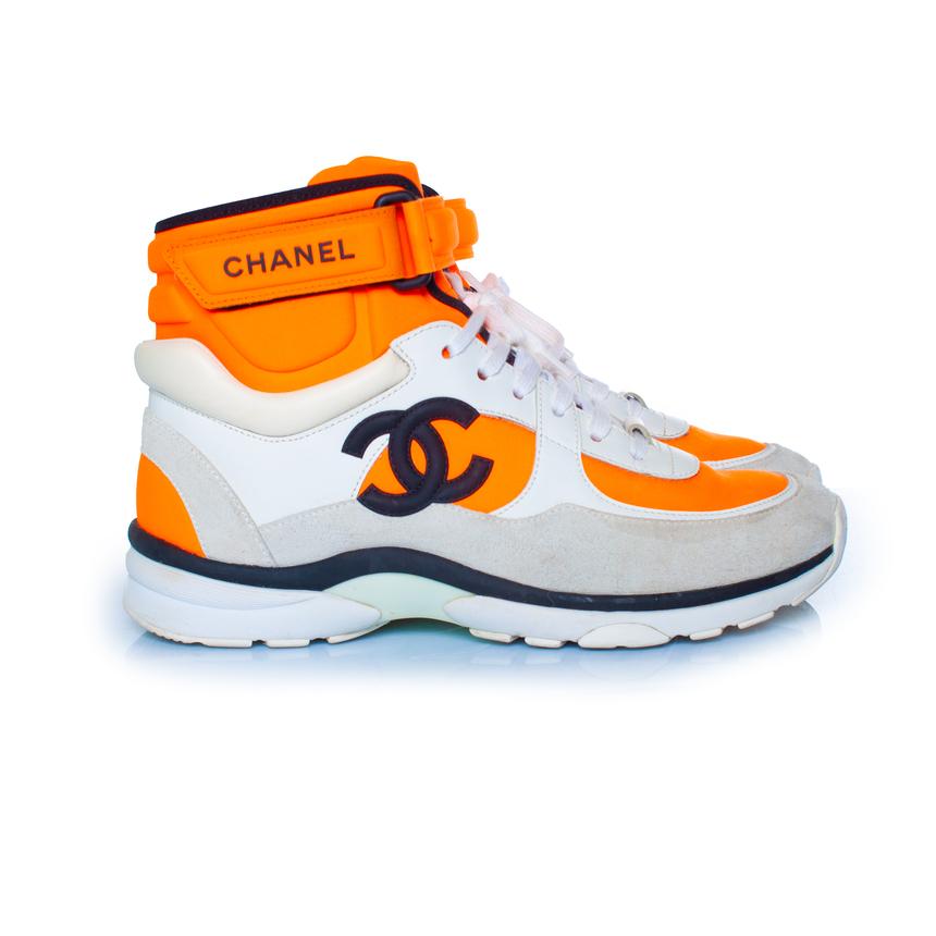 Chanel, Neon high top trainers In Good Condition For Sale In AMSTERDAM, NL