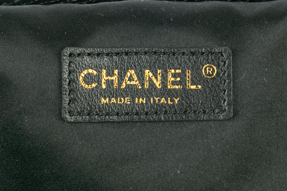 Chanel net bag 'Paris-Chenonceau' Pre-Fall 2021 en vente 6