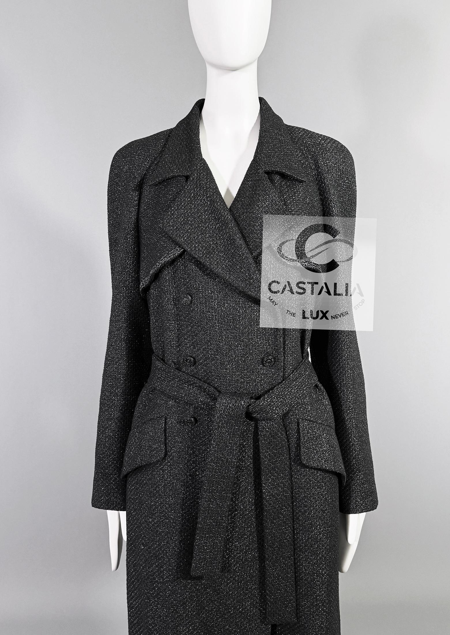 Chanel Nuevo 11K$ Abrigo Trench Tweed Negro Brillo 38 FR en Nuevo estado para la venta en Dubai, AE