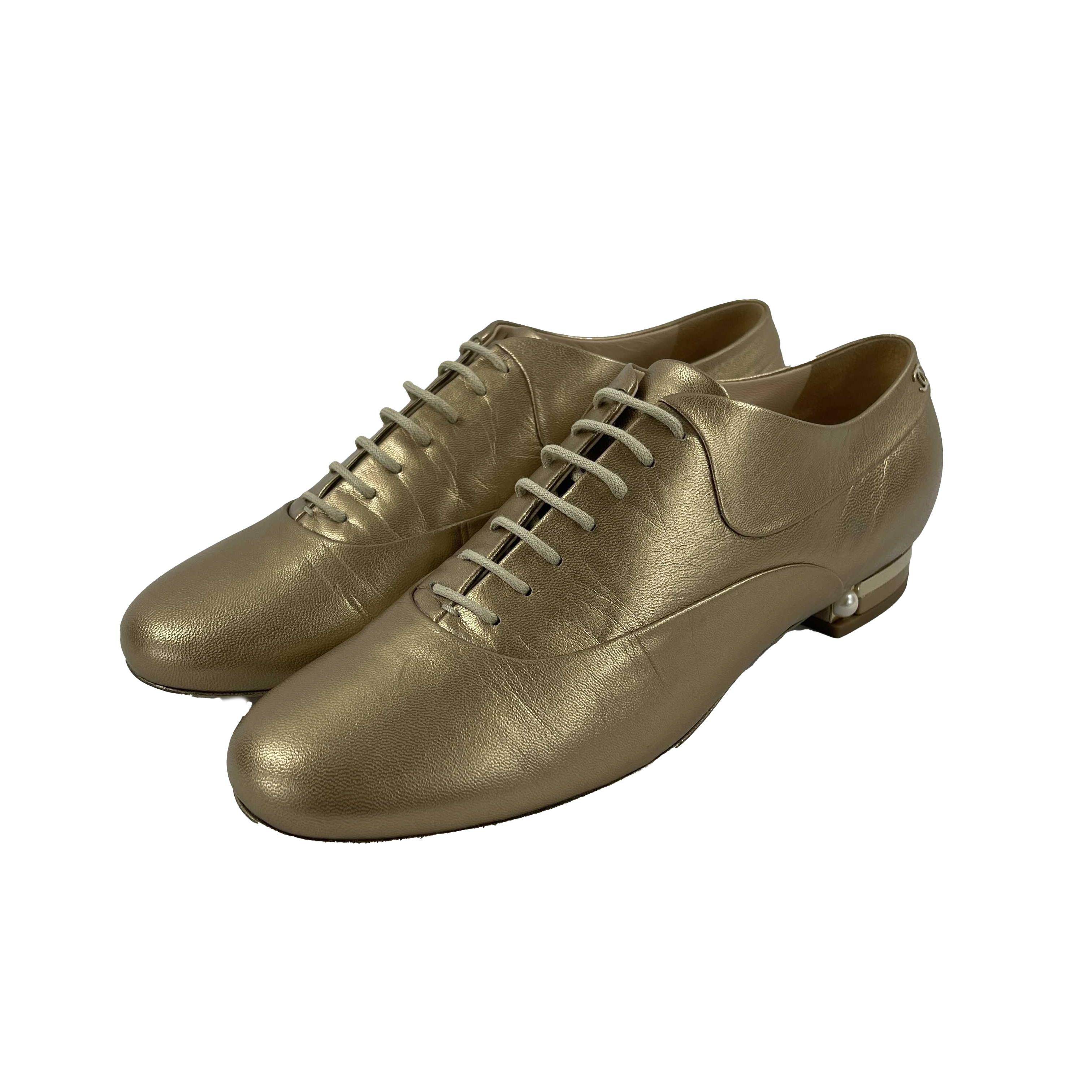 CHANEL NEW 2015 Metallic Gold Leather CC / Pearl Oxford Shoes 39 US 9 1
