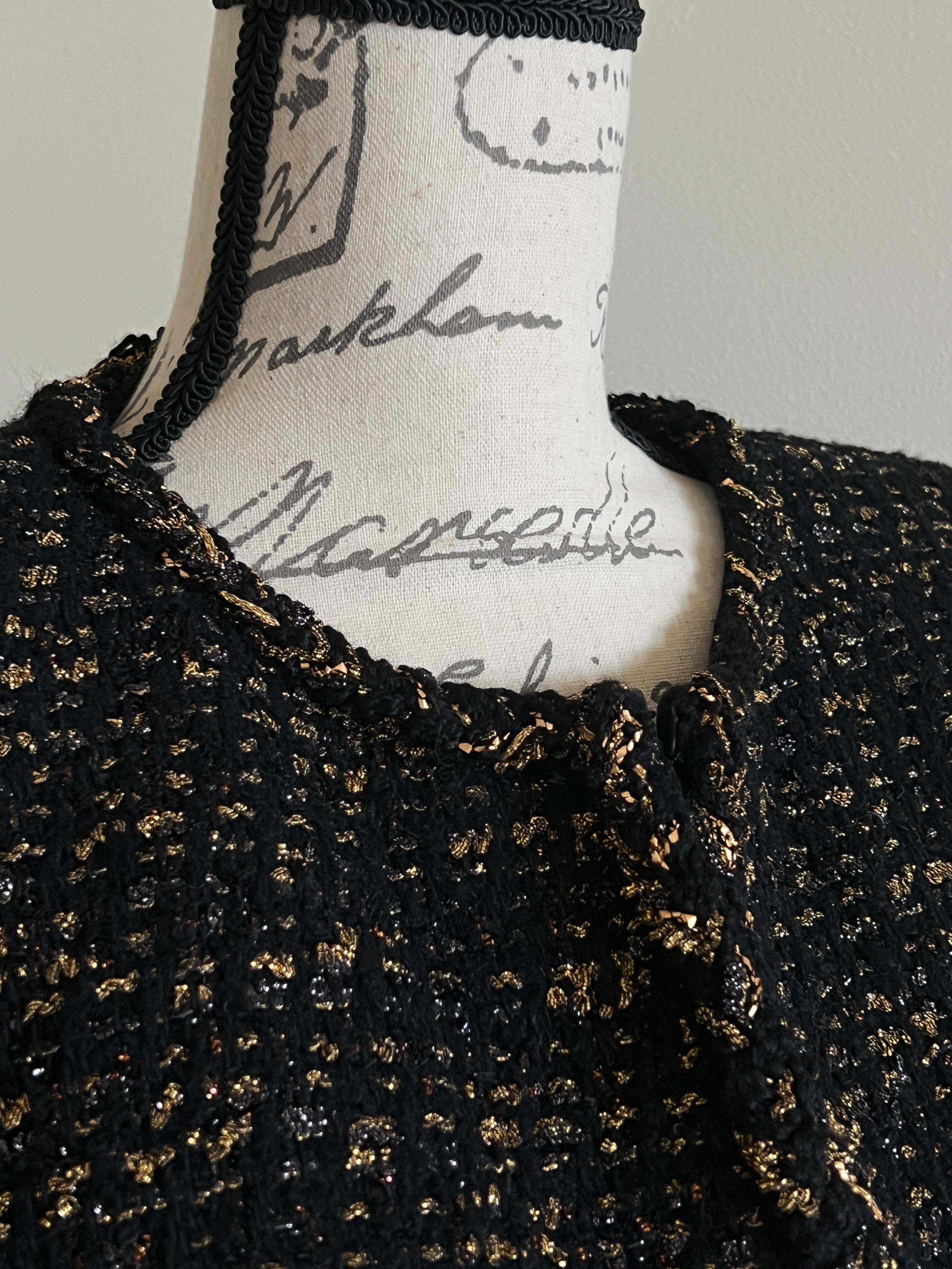Chanel New 2019 Égypte Veste en tweed noir 6