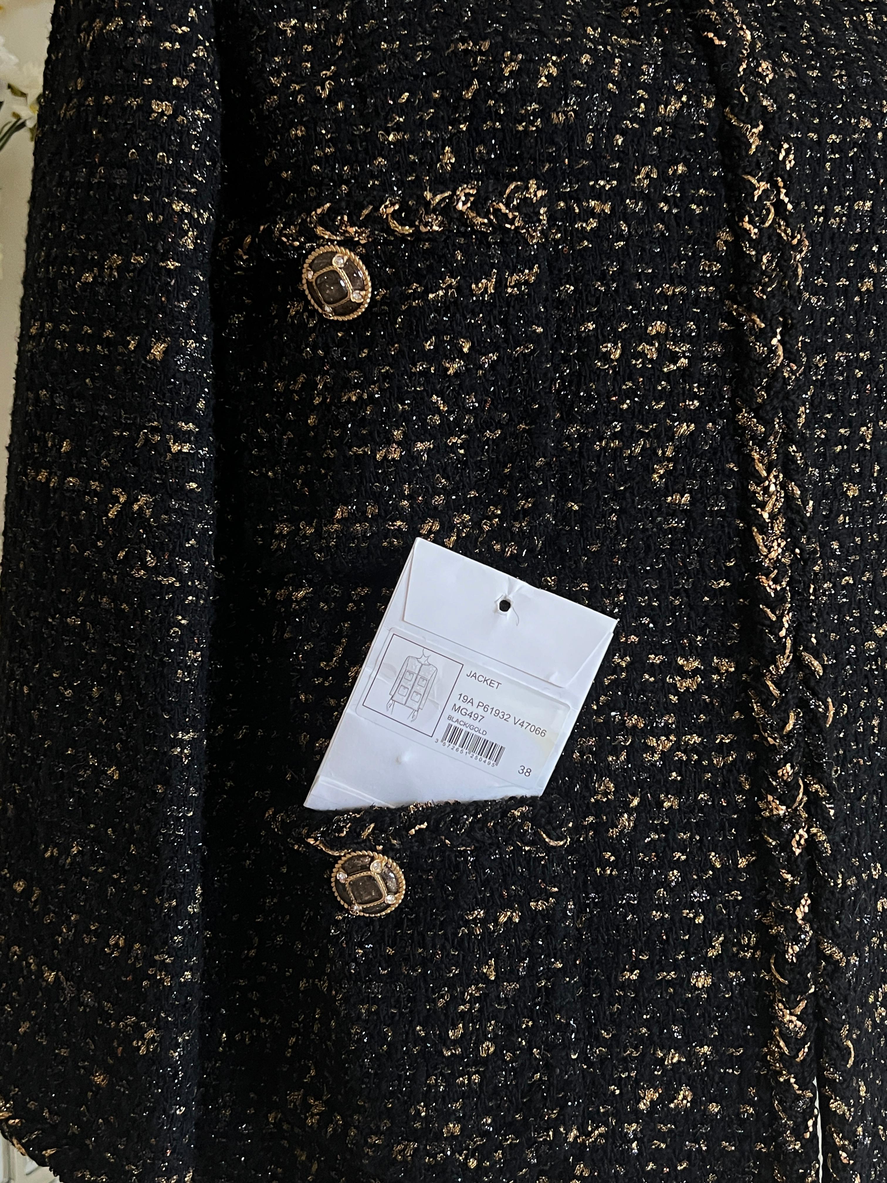 Chanel New 2019 Égypte Veste en tweed noir 14