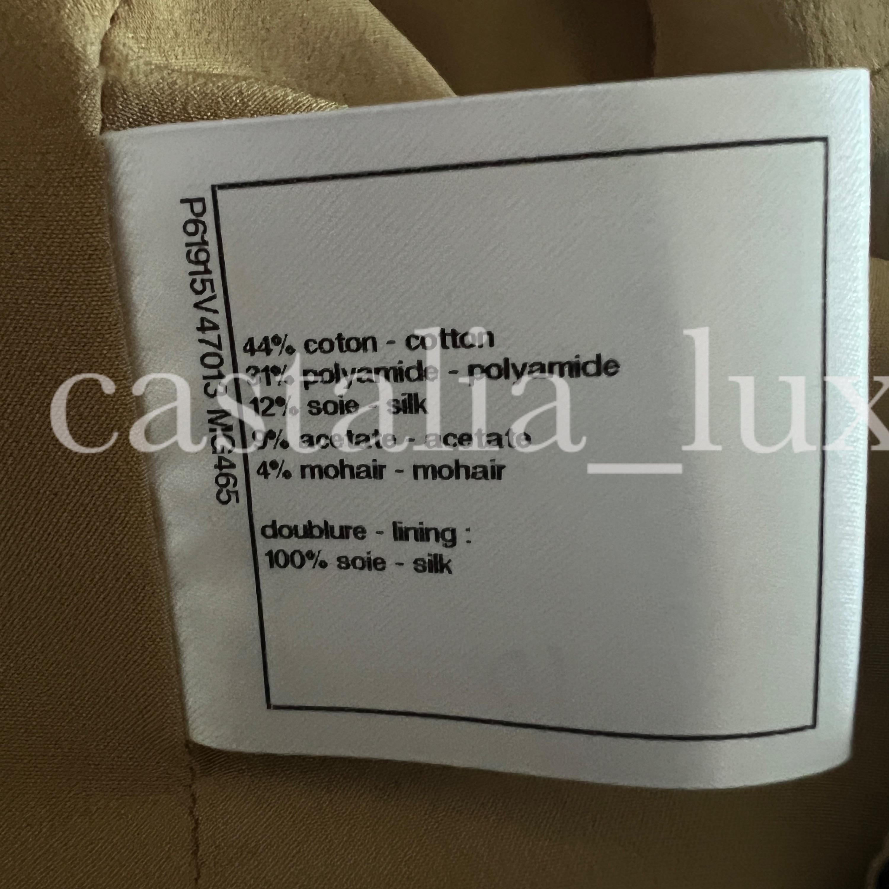 Chanel New 2019 Most Hunted Black Tweed Jacket 7