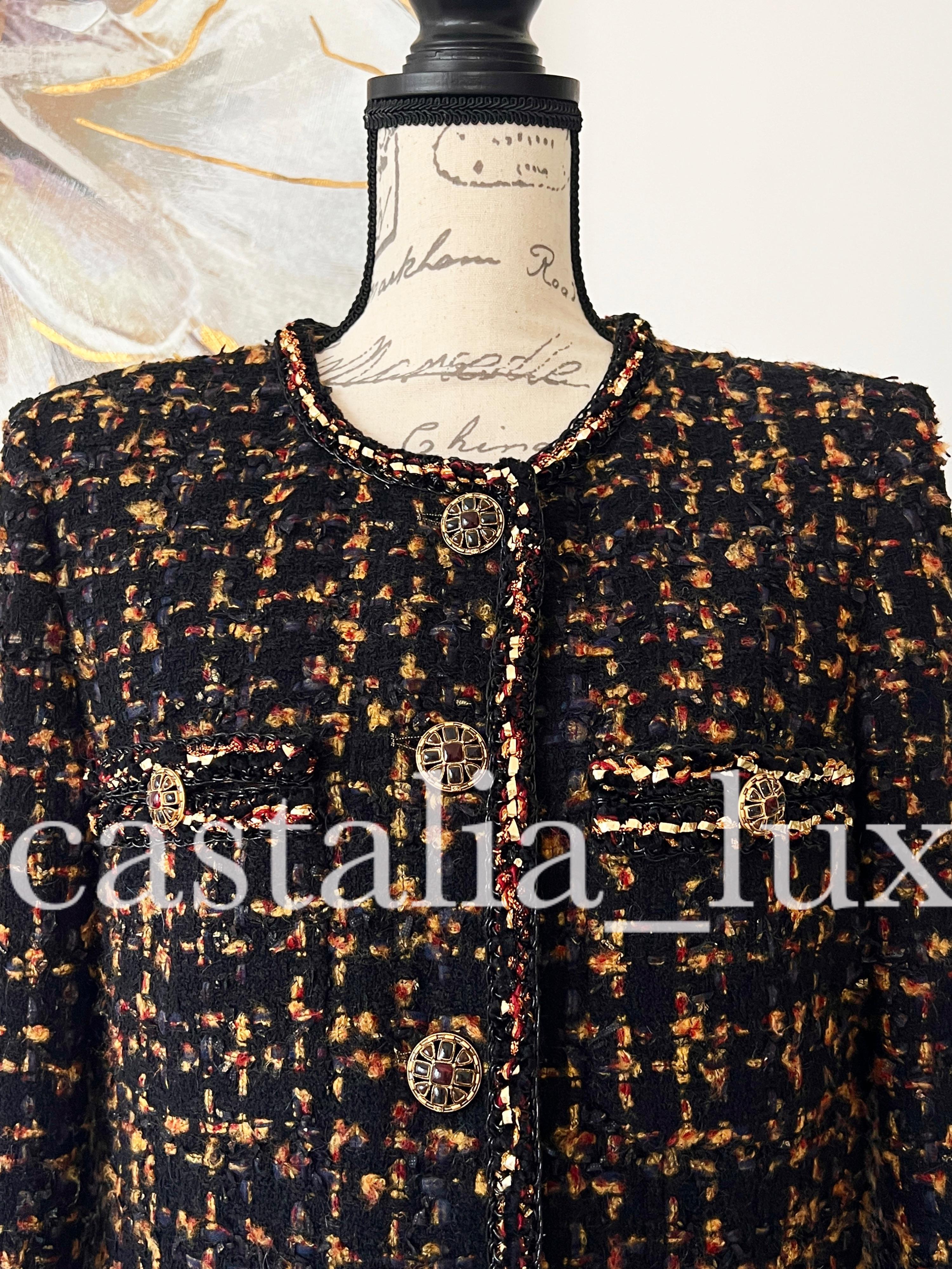 Women's or Men's Chanel New 2019 Most Hunted Black Tweed Jacket