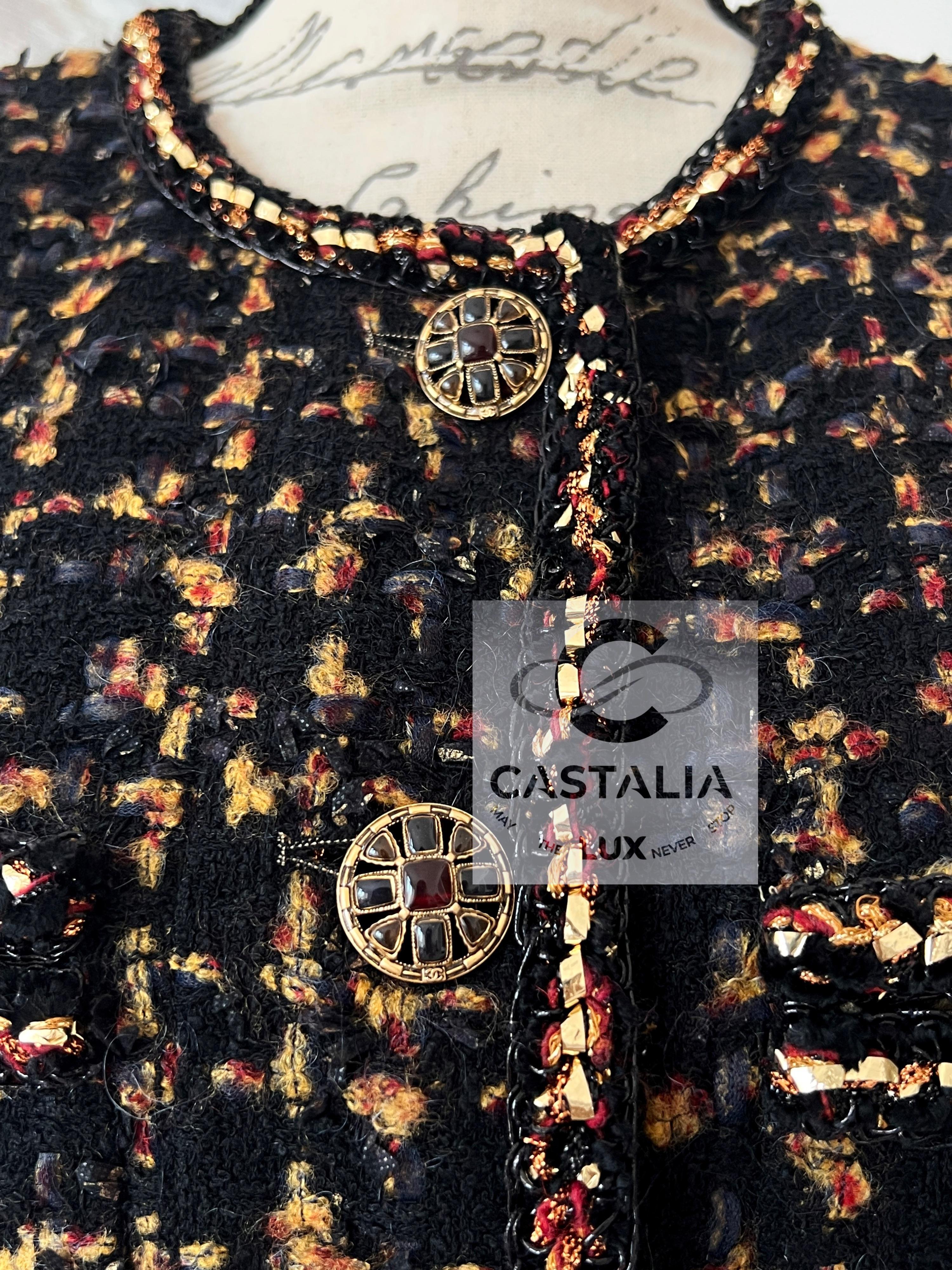 Chanel New 2019 Most Hunted Black Tweed Jacket 2