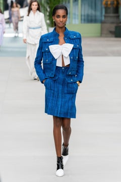 CHANEL New 2020 Iconic Royal Blue Tweed Jacket 34 FR