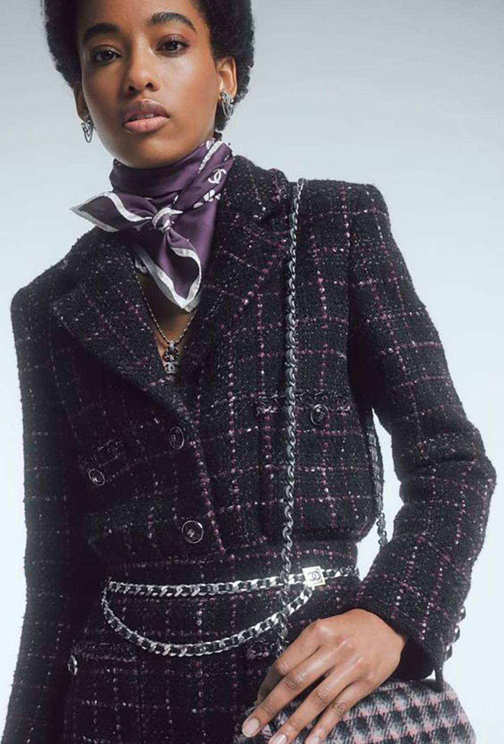 New iconic Chanel little black tweed jacket from Ad Campaign of 2021 Fall Pre Collection.
Absolutely classic, Timeless piece!
- CC logo sequin embellished buttons ar front, pockets and cuffs
- signature braided trim
- full silk lining, chain link at