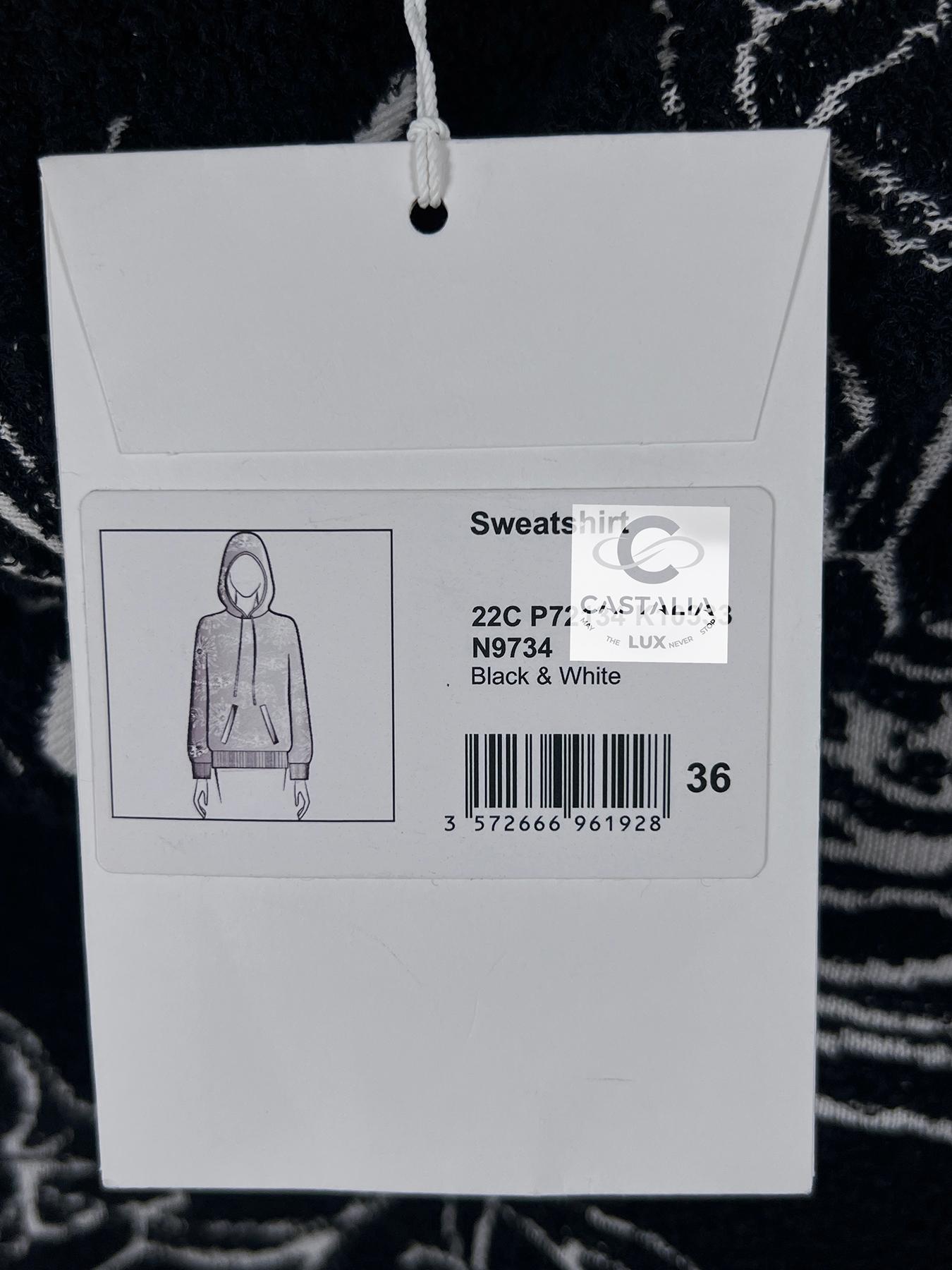 Chanel New 2022 Cruise CC Logo Hoodie 4