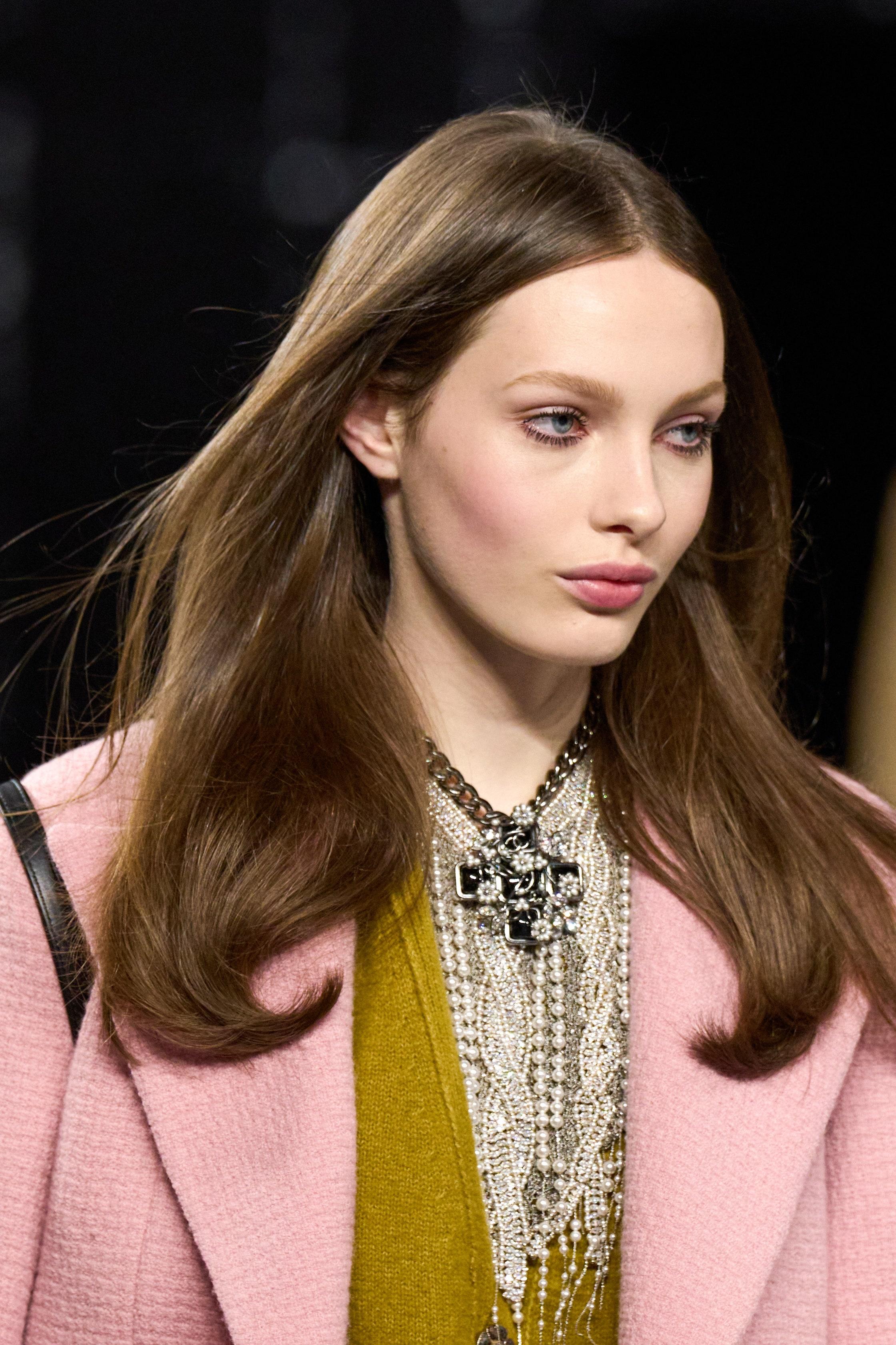 Chanel New 2022 Fall Runway CC Jewel Buttons Tweed Jacket In New Condition In Dubai, AE