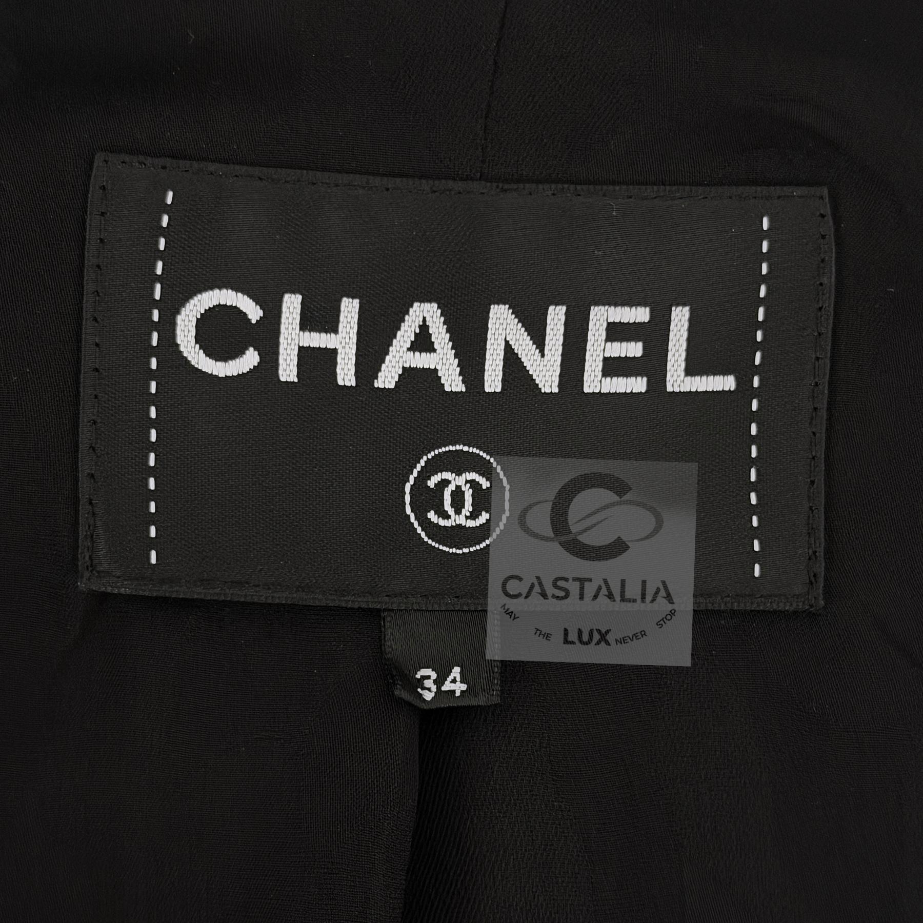 CHANEL Nueva 2022 Pasarela Chaqueta de tweed negro 34 FR en venta 12