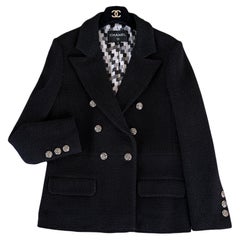 Chanel New 2022 Timeless Black Tweed Jacket 40 FR