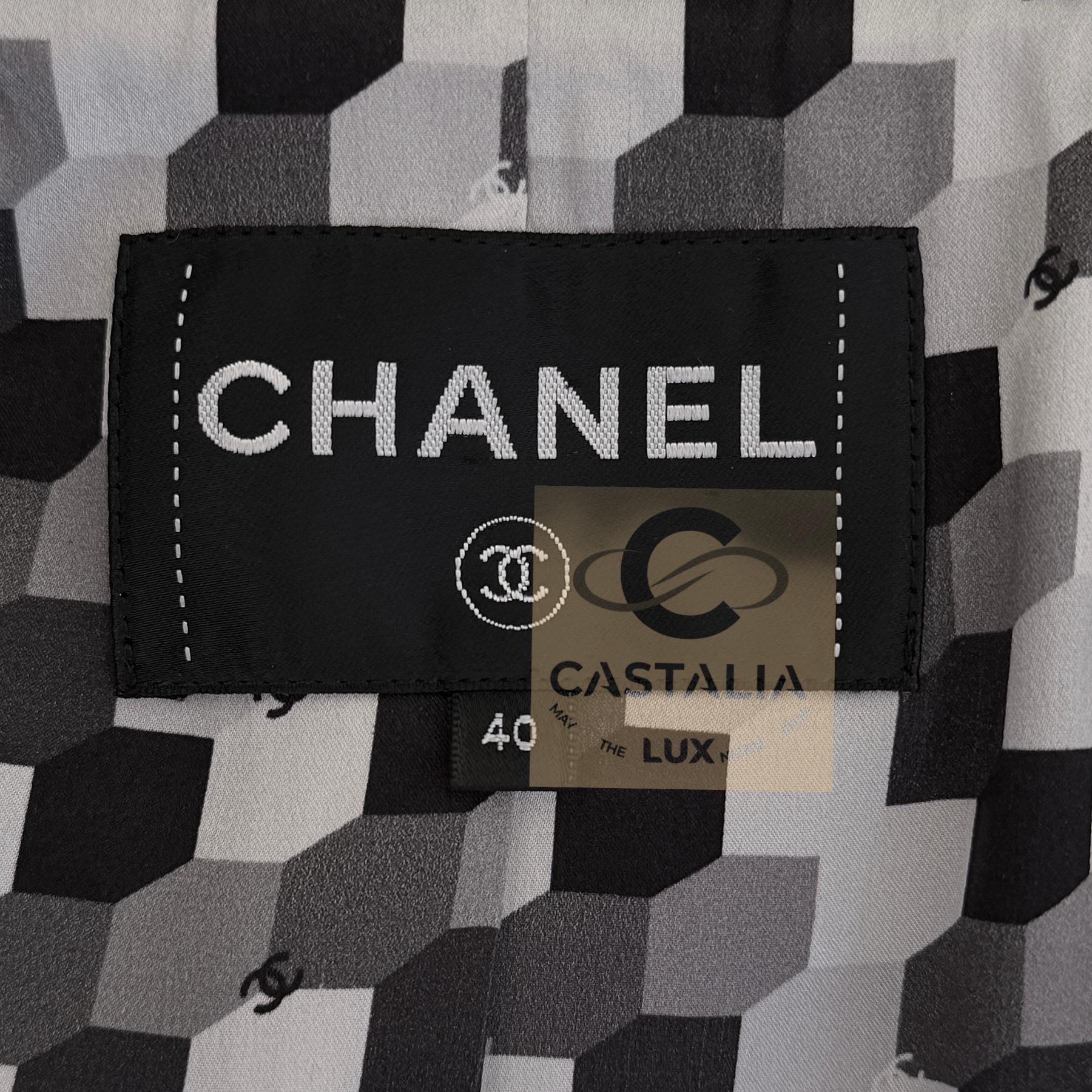 CHANEL New 2022 Chaqueta intemporal de tweed negro 40 FR en venta 14