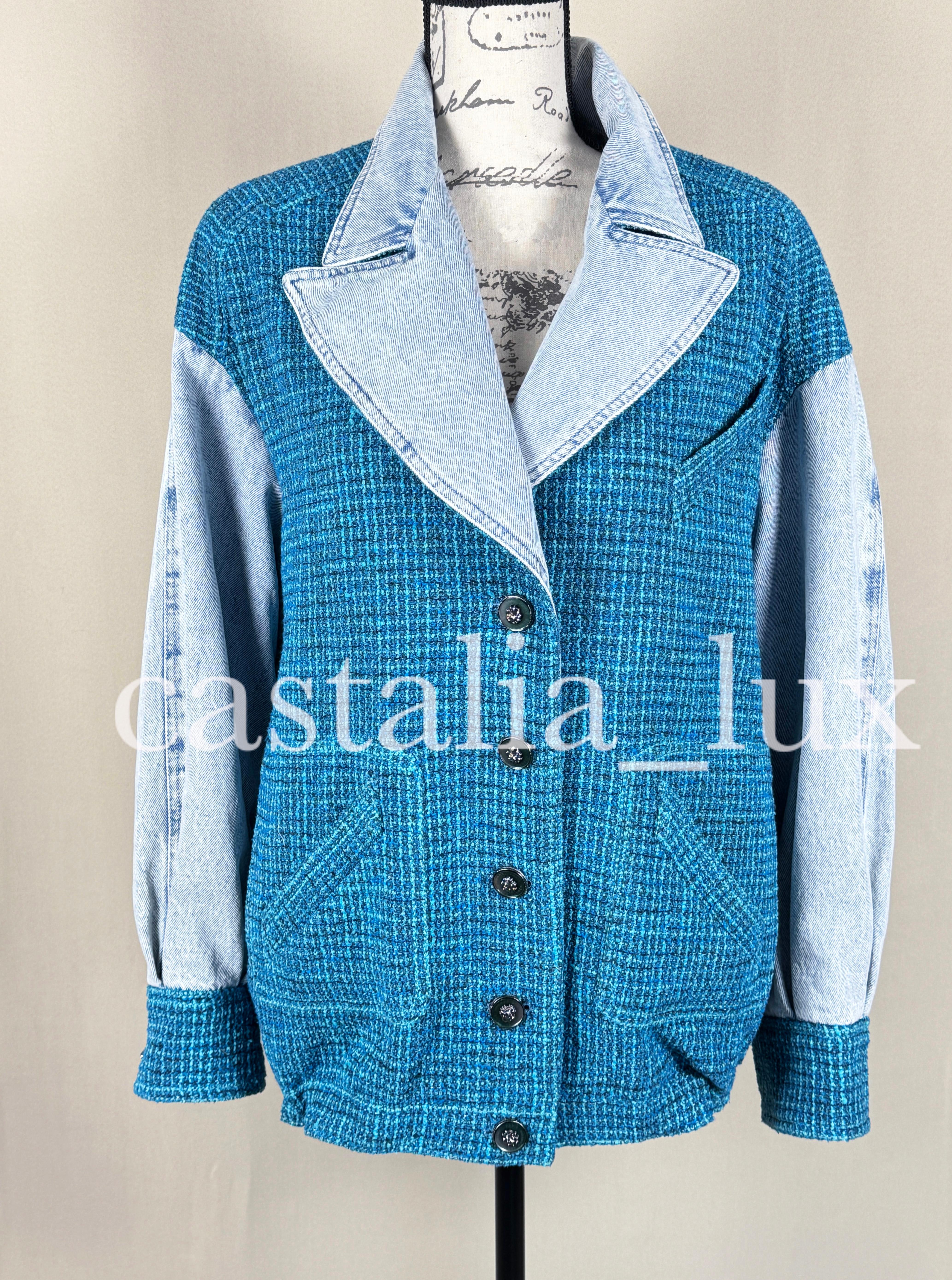 Chanel New 2022 Turquoise Tweed and Denim Jacket For Sale 13